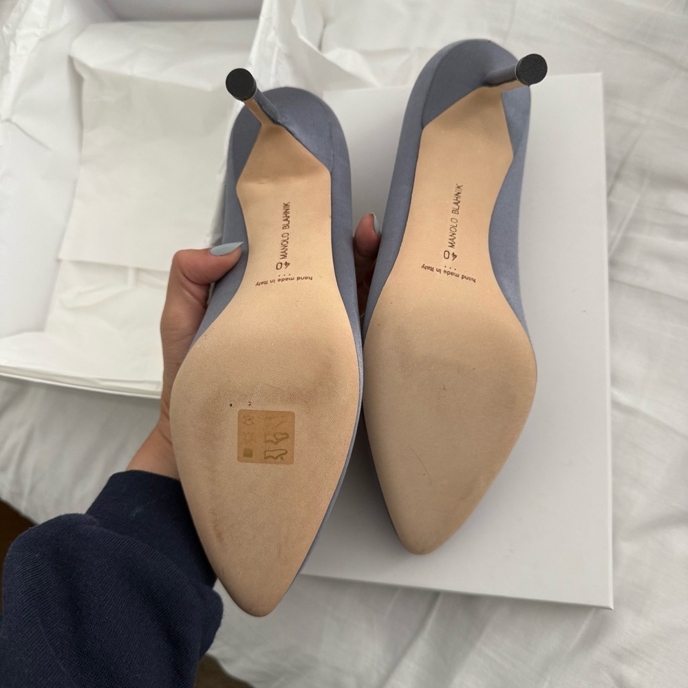 Manolo Blahnik Gray Satin Hangisi Jewel Buckle Heels - Picture 4 of 12